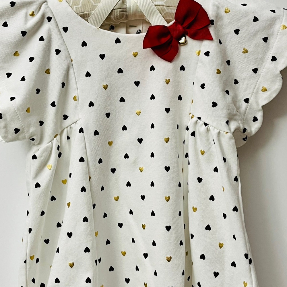 Isaac Mizrahi hearts dress. Excellent condition Size 4T